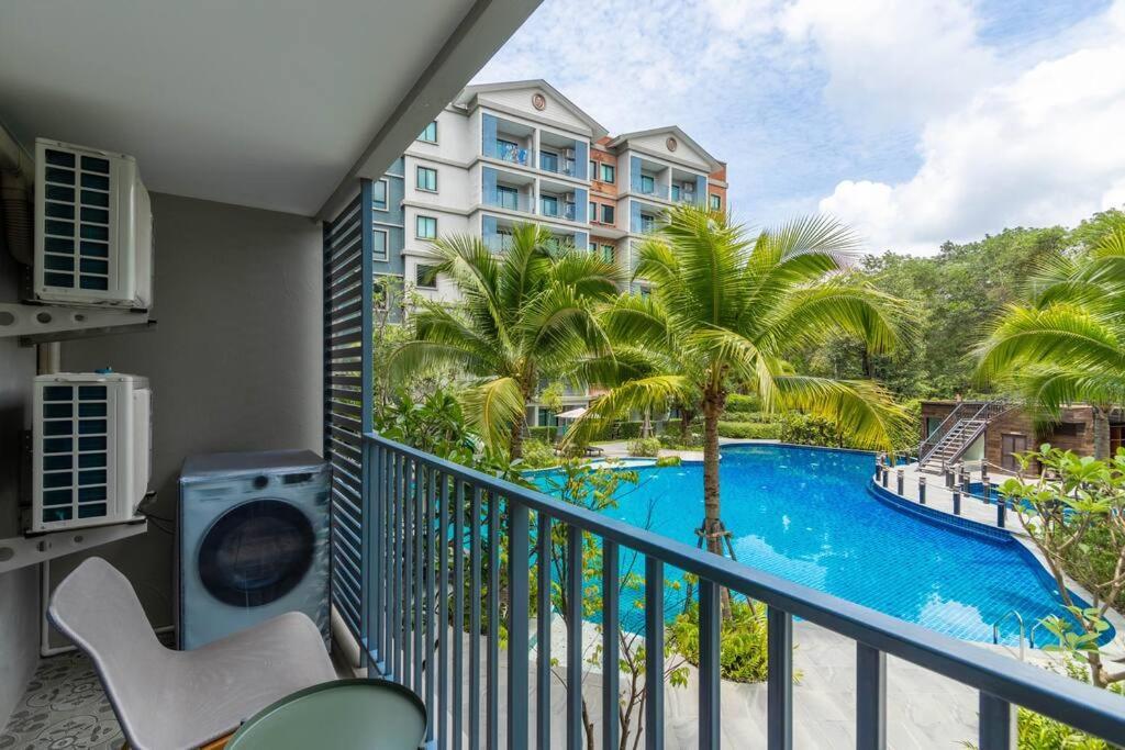 Title Naiyang Residence Excellent Location With Pool View Nai Yang Beach エクステリア 写真