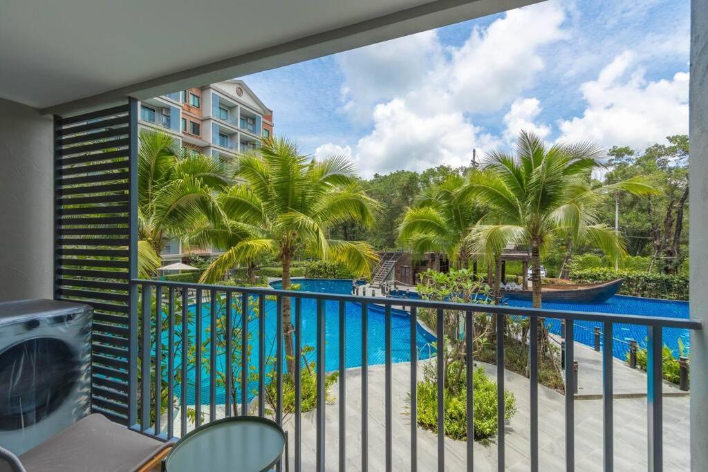 Title Naiyang Residence Excellent Location With Pool View Nai Yang Beach エクステリア 写真